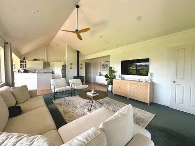 836A Ridge Road, Riverhead