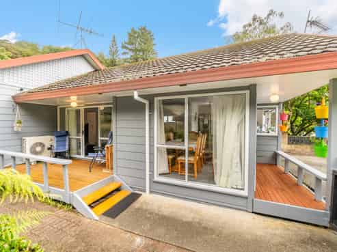 19B James Grove, Stokes Valley