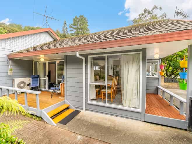 19B James Grove, Stokes Valley