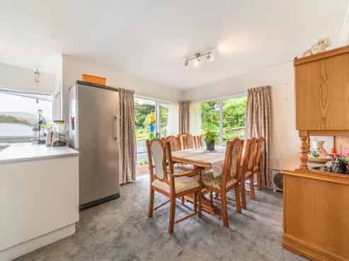 19B James Grove, Stokes Valley