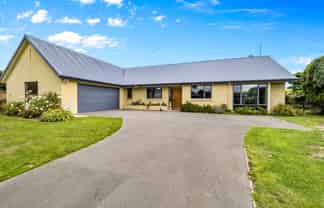 75 Pages Road, Allenton