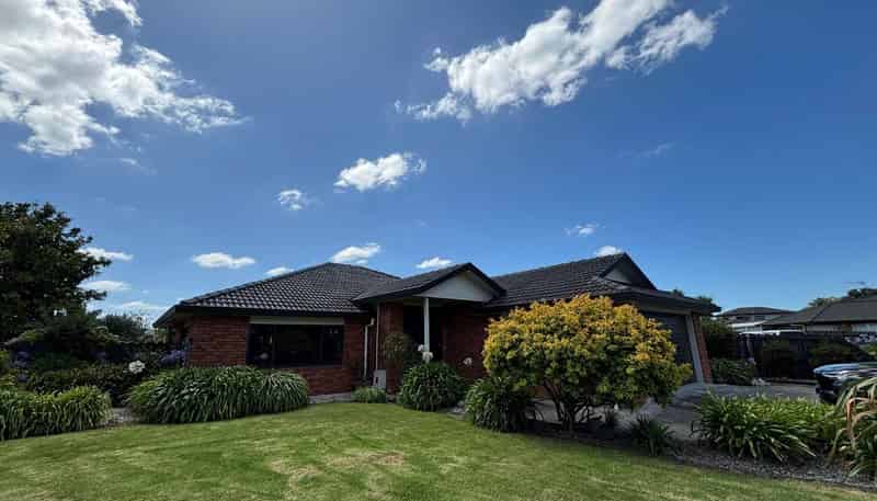 25 Moss Crescent, Takanini