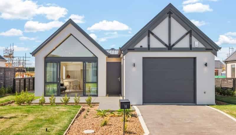 PU112/24 Atawhai Lane, Belfast