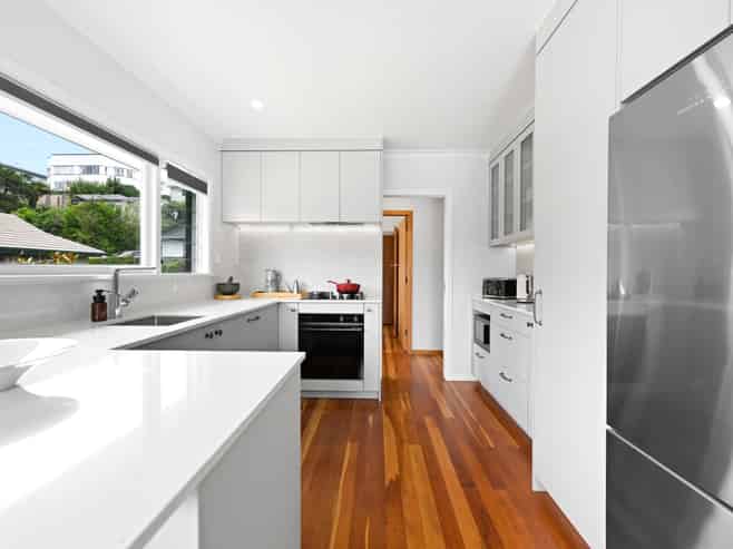 11 Hamilton Parade, Hamilton Central