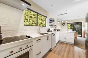 32C Augusta Street, Redcliffs