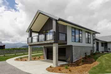 13 Big Sky Drive, Ohau