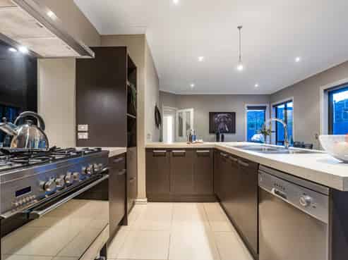 9 Cottle Heath Close, Manor Park