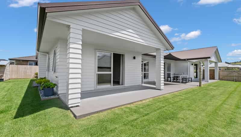 64 Wairau Drive, Tikipunga