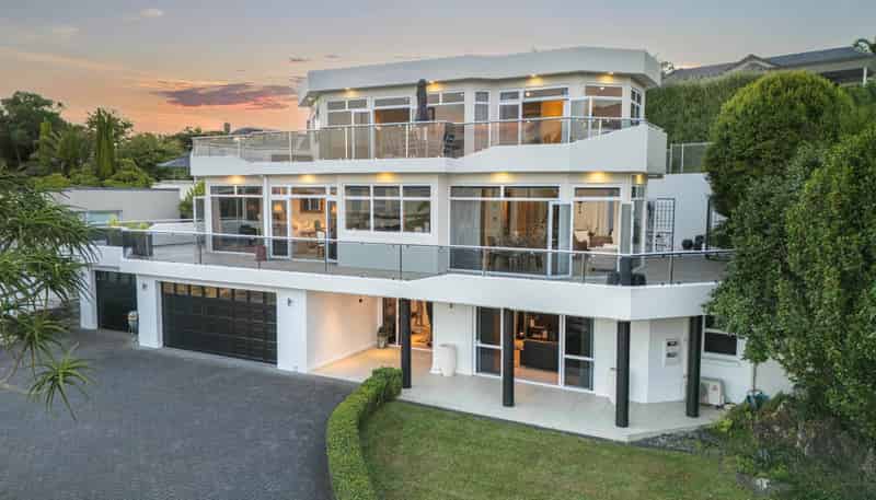 34 Ferntree Terrace, West Harbour