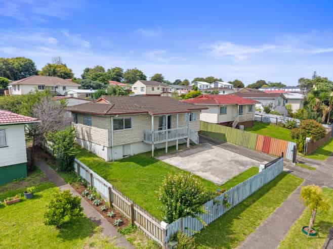 9 Palermo Place, Clover Park