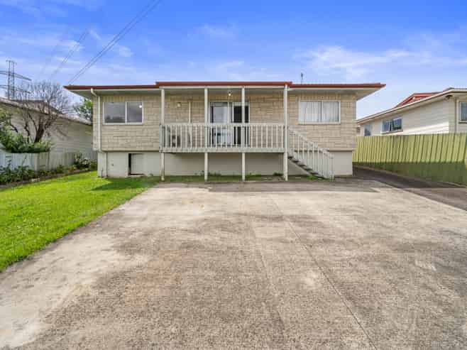 9 Palermo Place, Clover Park