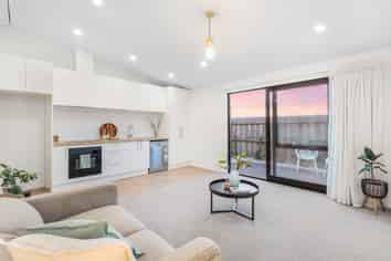 3/213 Gordon Road, Mosgiel