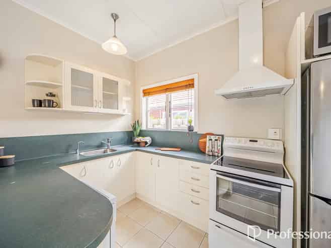 16 Bell Road, Waiwhetu