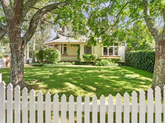 1 Charlton Avenue, Mount Eden