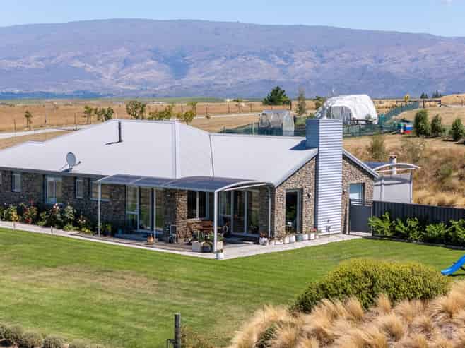 196 Nelsen Ridge Road, Alexandra