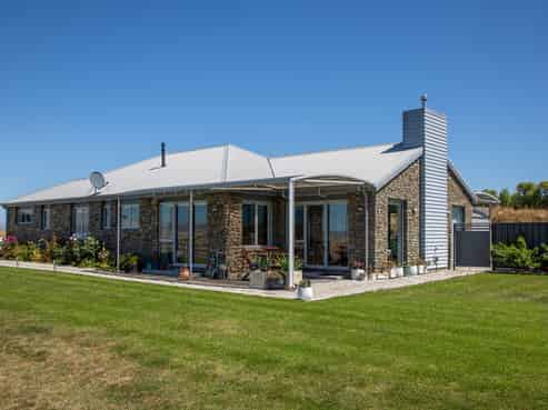 196 Nelsen Ridge Road, Alexandra