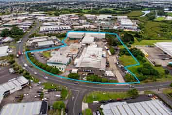 Triple net lease, large landholding