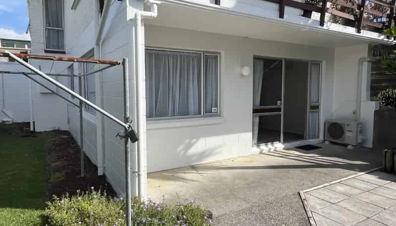 7/12 Davies  Lane, New Plymouth Central