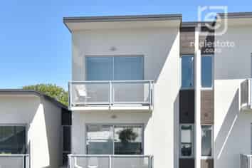 8/318 Barbadoes Street, Christchurch Central