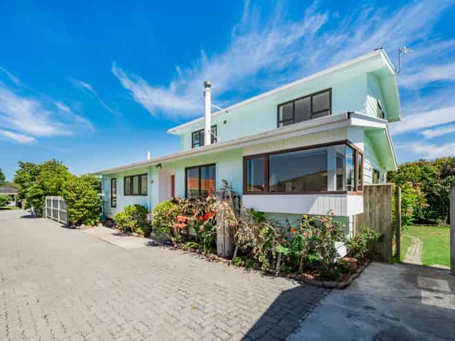 49a Belvedere Avenue, Waikanae