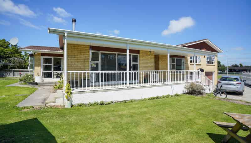 36 Waterford Drive, Winton