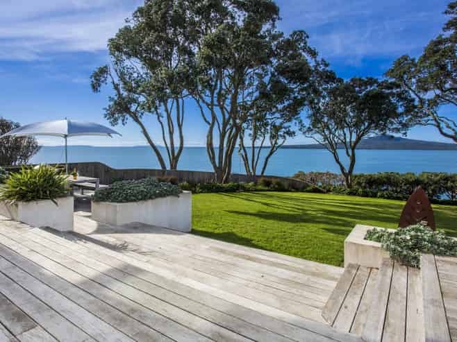 24 Hamana Street, Narrow Neck, Devonport