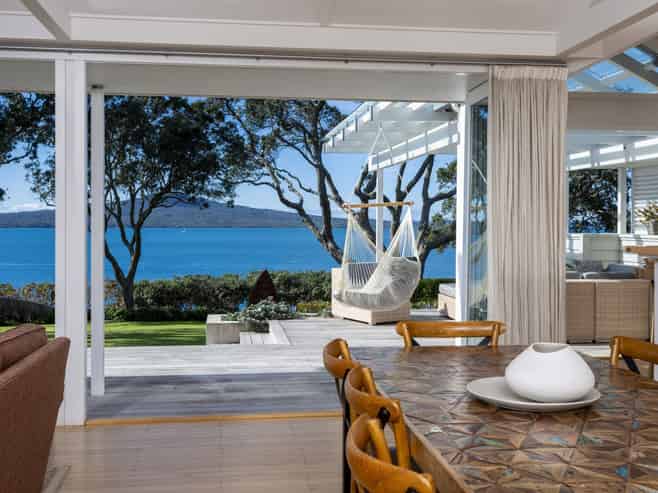 24 Hamana Street, Narrow Neck, Devonport