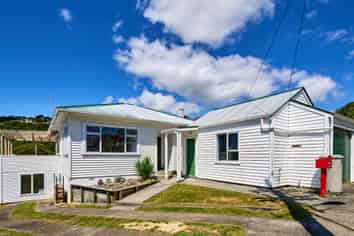 10 Carleton Terrace, TAWA