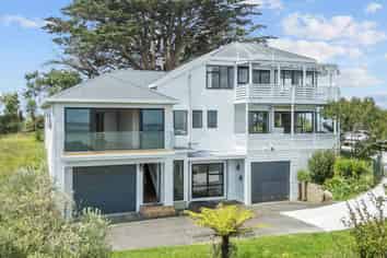 5 Rebecca Rise, Hillsborough