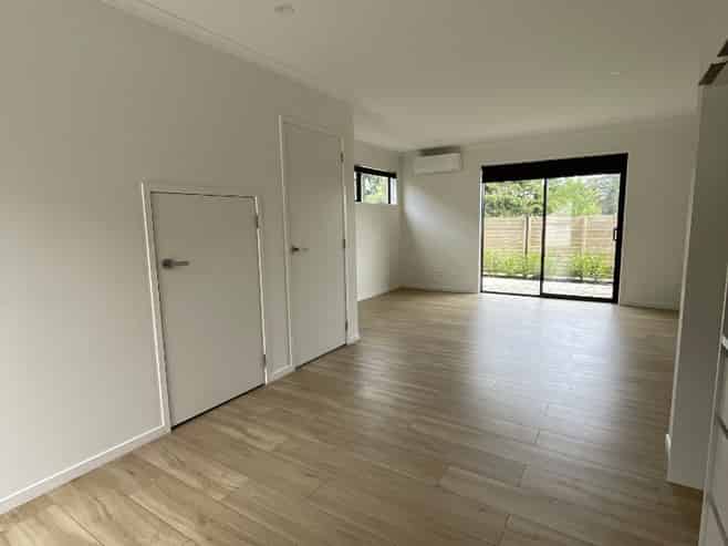 2/5 King Street, Papakura