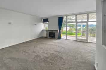 829 Te Atatu Rd, Te Atatu Peninsula