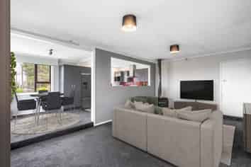 52 Edinburgh Crescent, Waikiwi