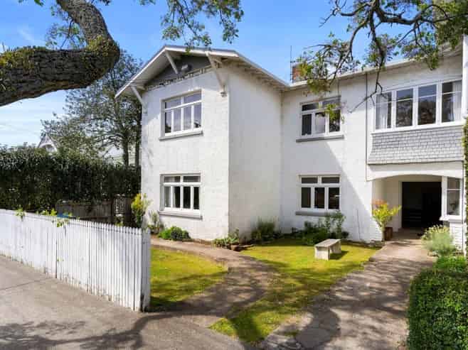 5/10 Ngauruhoe Street, Mount Eden