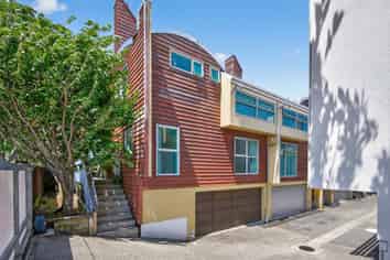 6C/10 Park Avenue, Epuni
