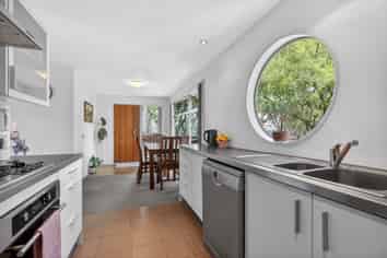 6C/10 Park Avenue, Epuni