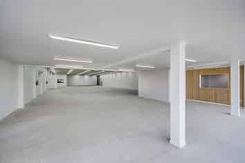 Check this Showroom Out!