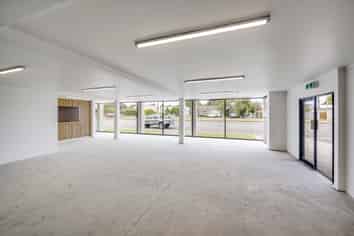 Check this Showroom Out!