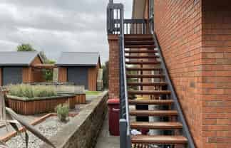 28 William Donald Drive Upstairs Apartment, Masterton