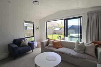 16 Barn Road, Jacks Point