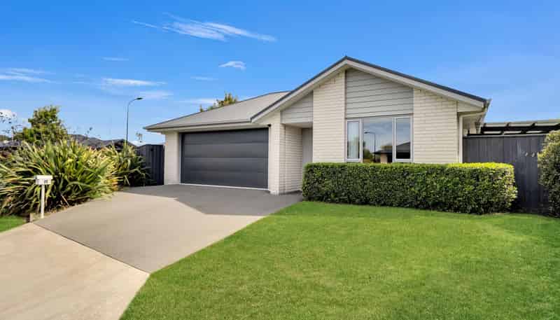 1 Keeper Close, Woodend