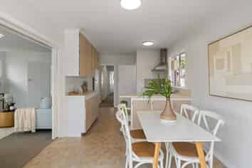 48 Tarawera Road, Johnsonville