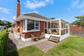 48 Tarawera Road, Johnsonville