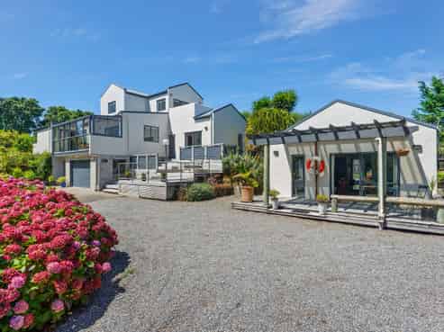 69 Matatua Road, Raumati Beach