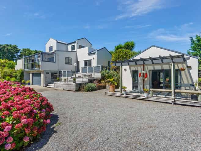 69 Matatua Road, Raumati Beach