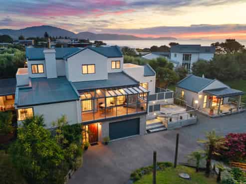 69 Matatua Road, Raumati Beach