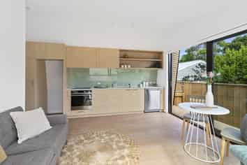 46B Camperdown Road, Miramar