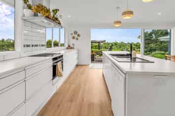 1092 State Highway 30, Awakeri