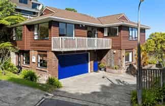 23B Thatcher Crescent, Crofton Downs