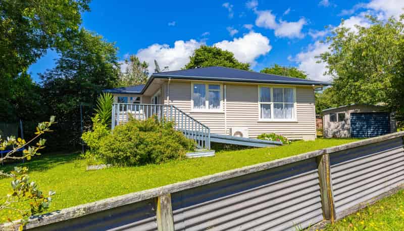 8 Tarrangower Avenue, Taumarunui