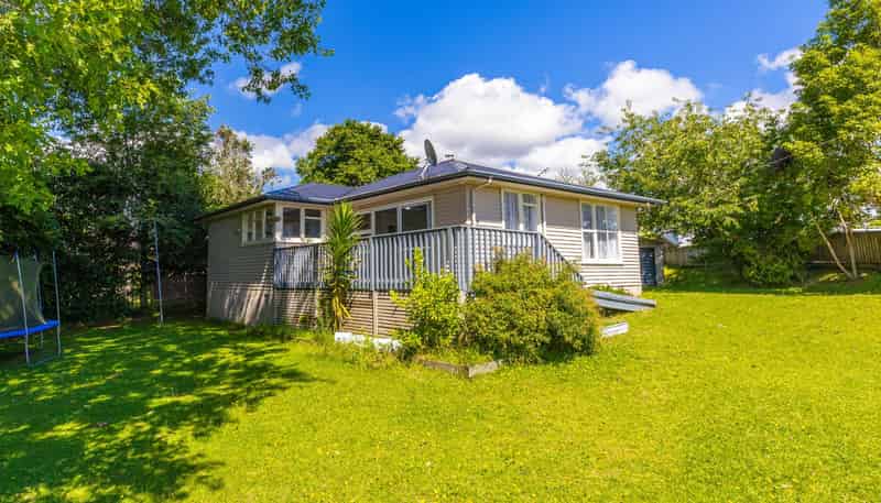 8 Tarrangower Avenue, Taumarunui
